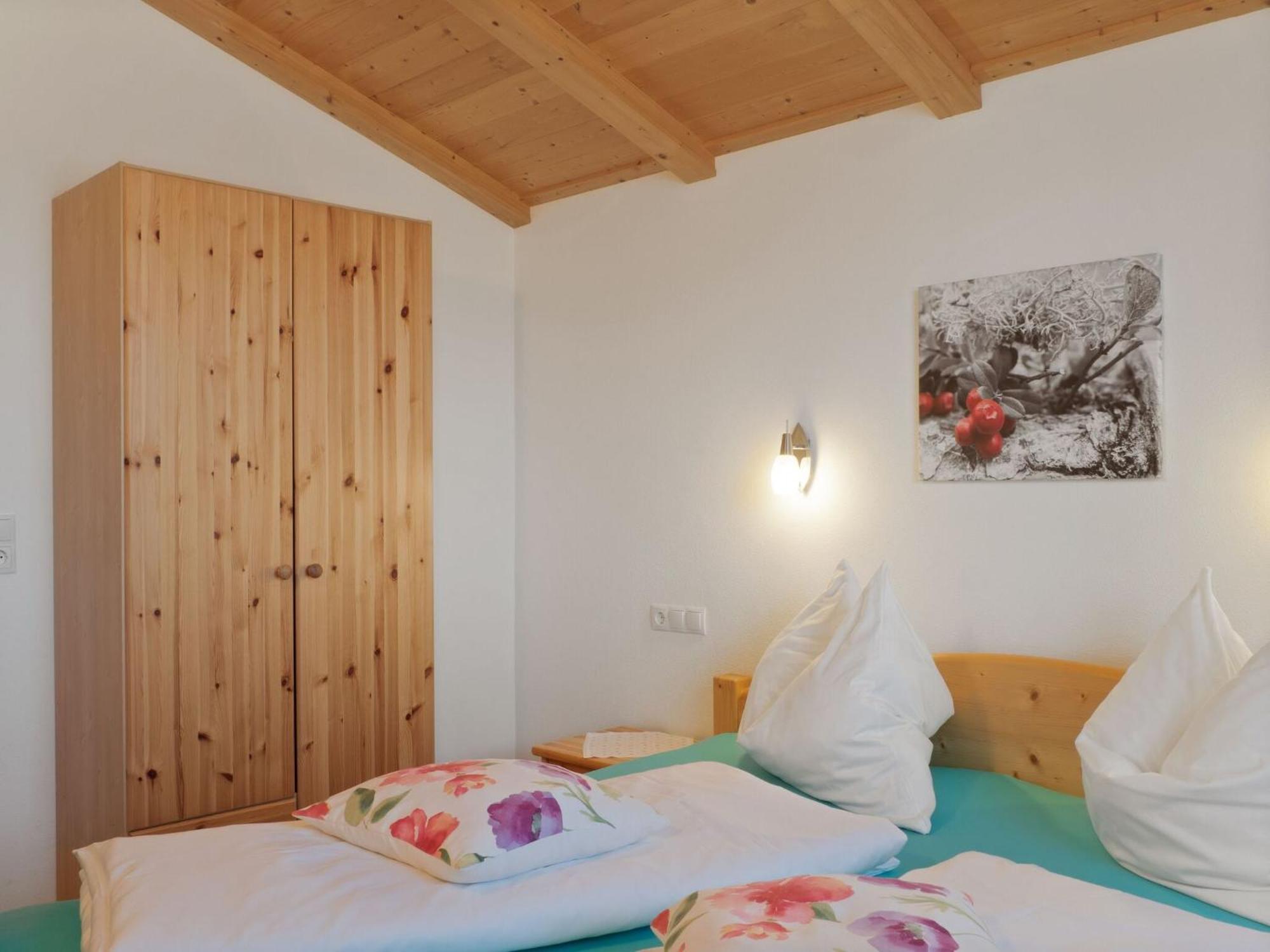 Lovely Apartment With Terrace In Fuegenberg エクステリア 写真